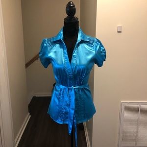 Juniors Solution brand silk like fitted shirt